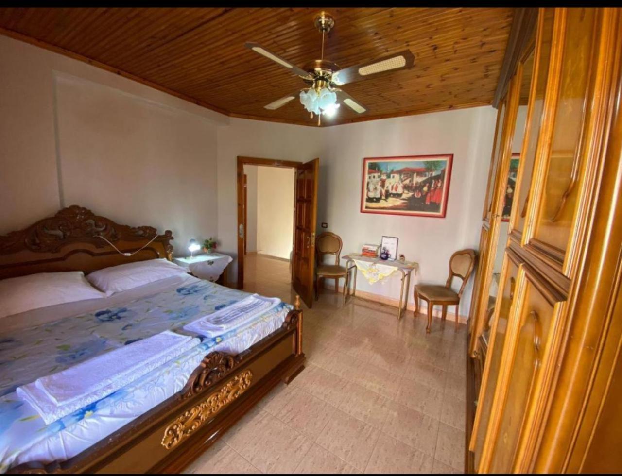Gather Inn Guest House Shkoder Bagian luar foto